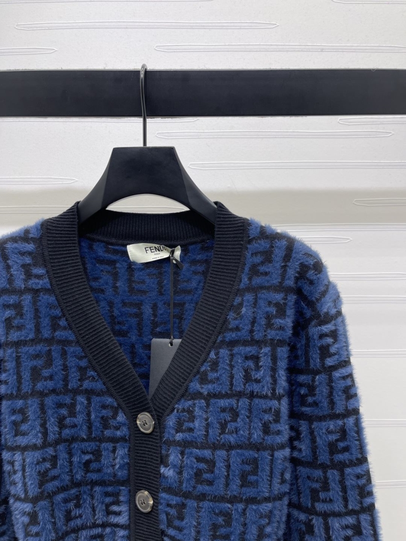 F**di sweater